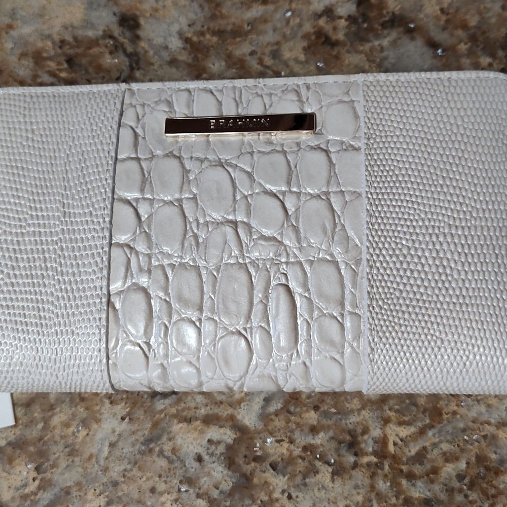Brahmin Cami And Suri Sea Salt White Carman New With Tags - Picture 9 of 11
